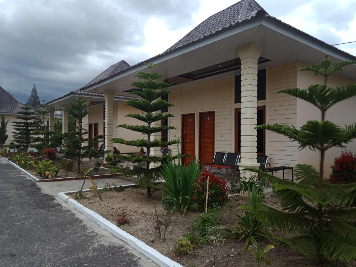 Noah Hotel Silangit Siborongborong Екстериор снимка